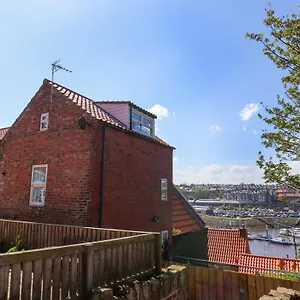 Holiday home Kirkby House, Whitby